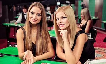 Hình ảnh đội ngũ chuyên gia của 286bet link mới